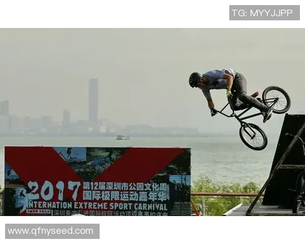 深圳极限运动队在世界街舞大赛中的速度表现引发热议与赞赏 深圳极限运动队在世界街舞大赛中的速度表现引发热议与赞赏